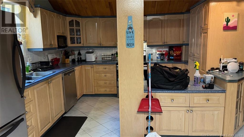 4 Montreuil Property Photo 39