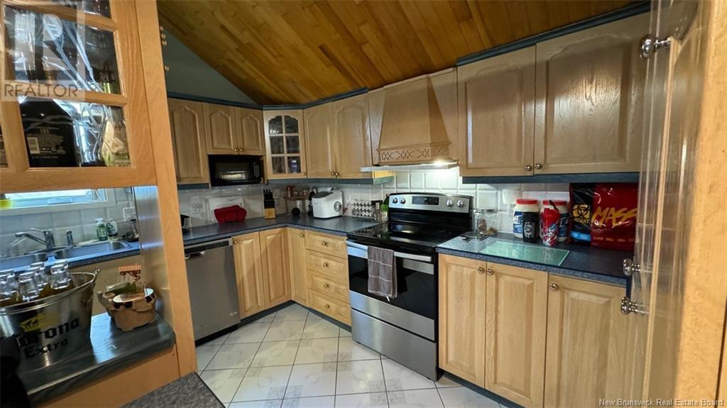 4 Montreuil Property Photo 40