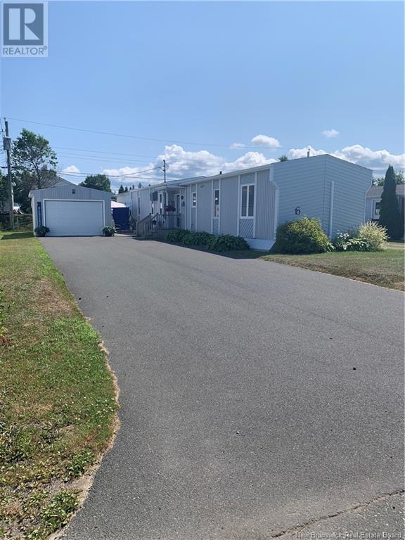 6 2e Av Du Parc Property Photo 2