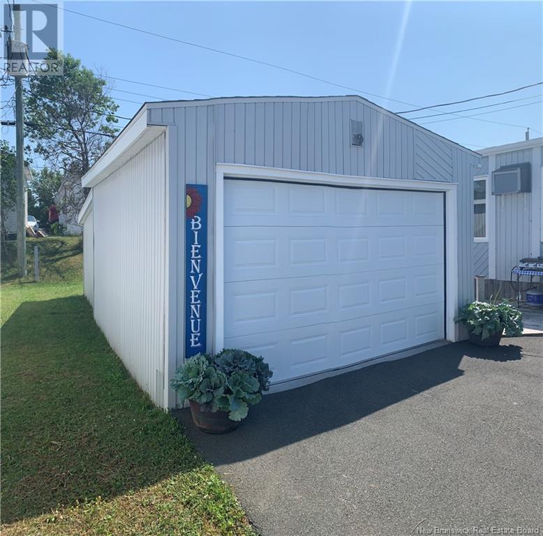 6 2e Av Du Parc Property Photo 10
