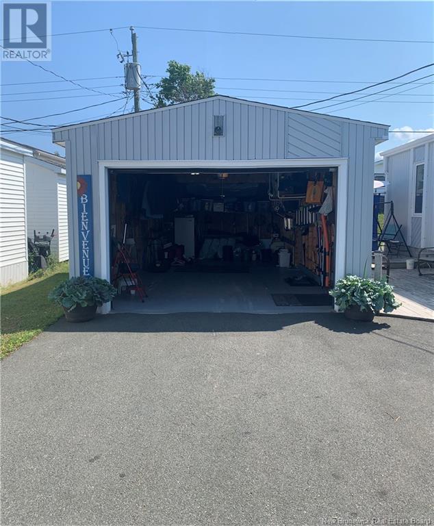 6 2e Av Du Parc Property Photo 11