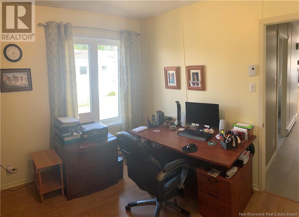 6 2e Av Du Parc Property Photo 30