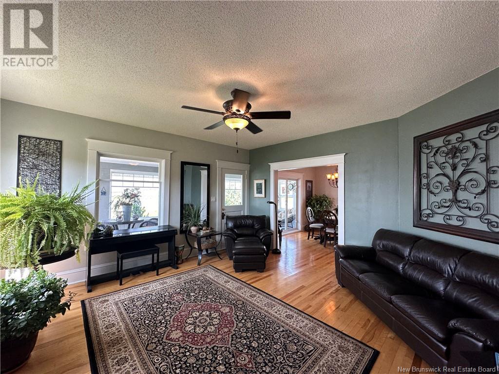 268 Roseberry Street Property Photo 28