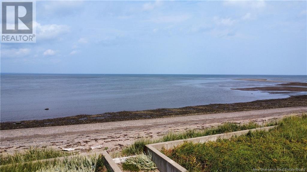 345 Bayshore Drive Property Photo 1