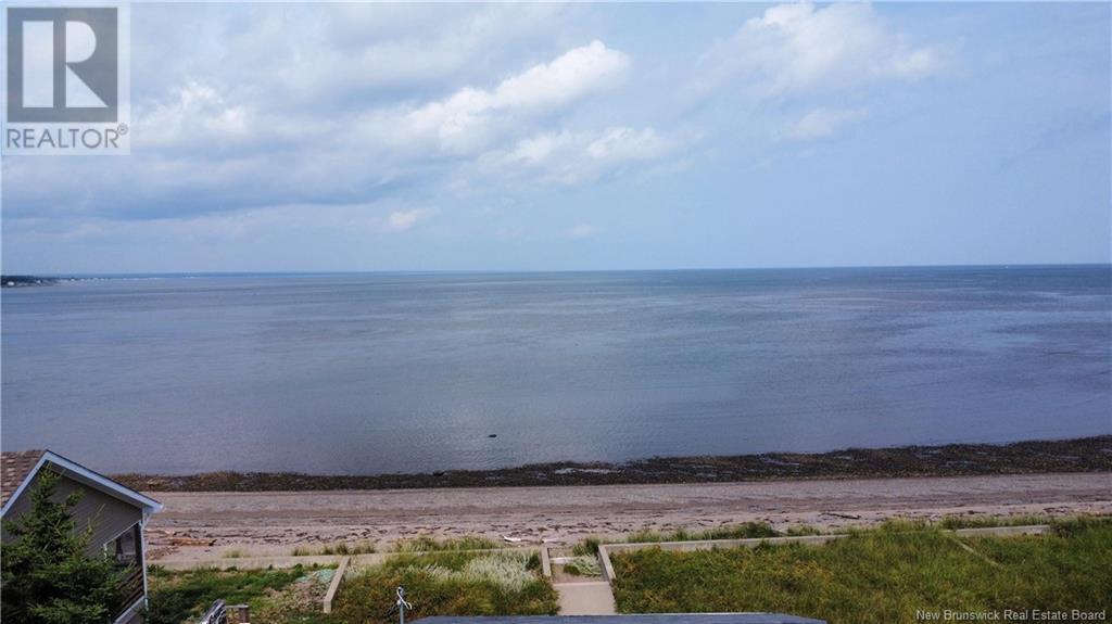345 Bayshore Drive Property Photo 5
