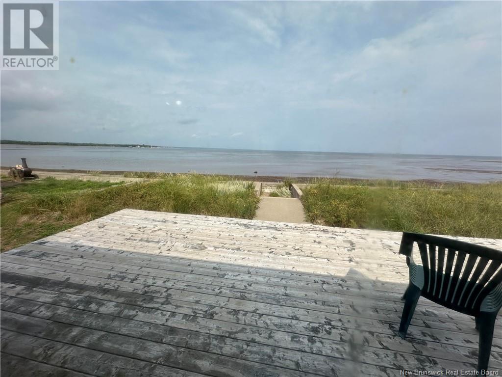 345 Bayshore Drive Property Photo 13