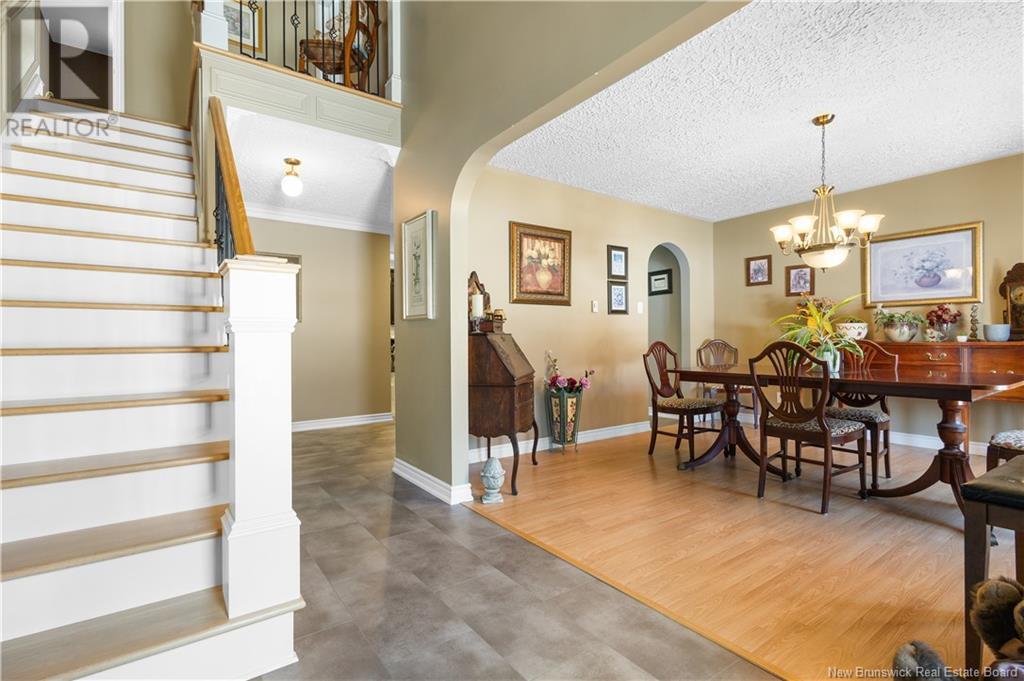 195 Geralyn Property Photo 23