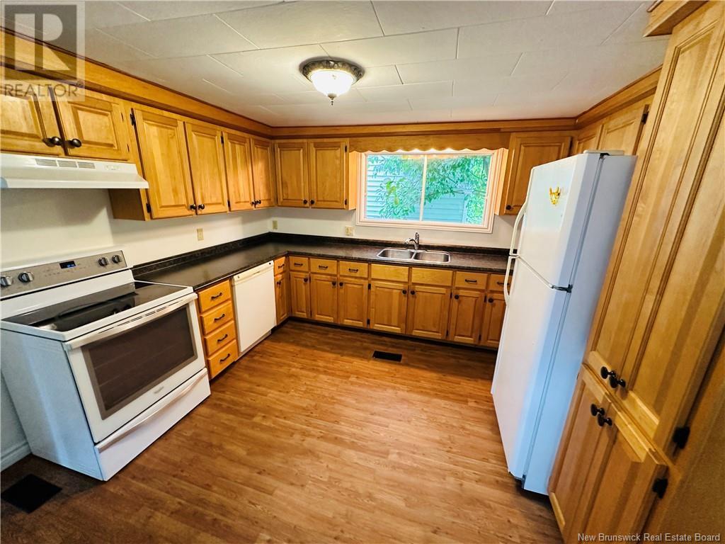 112 Charles Street Property Photo 5