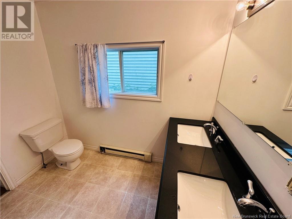 112 Charles Street Property Photo 10