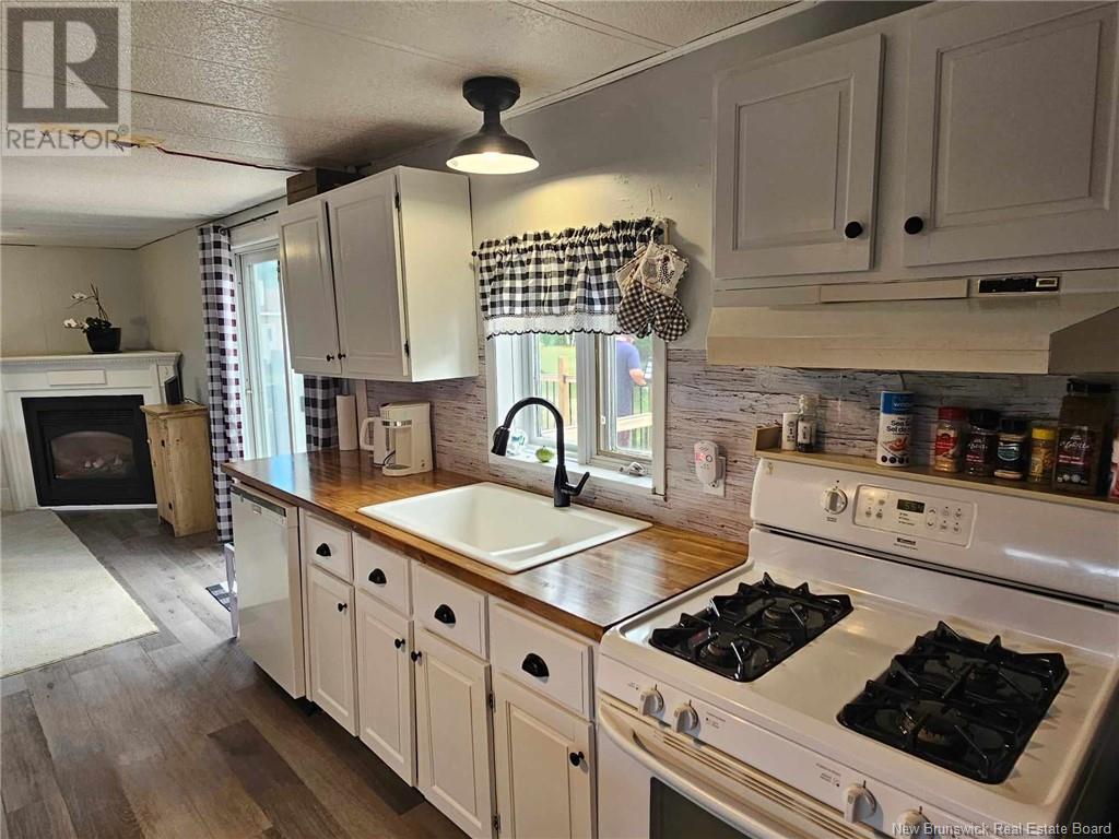 144 Principale Property Photo 3