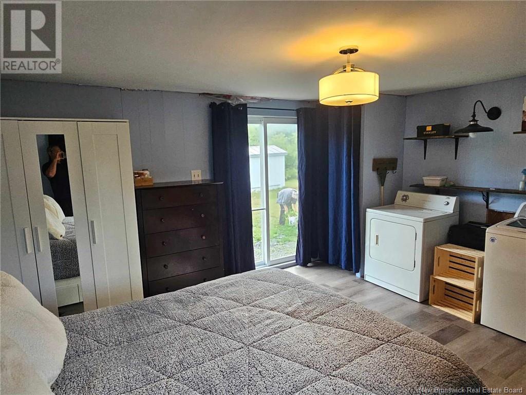 144 Principale Property Photo 12