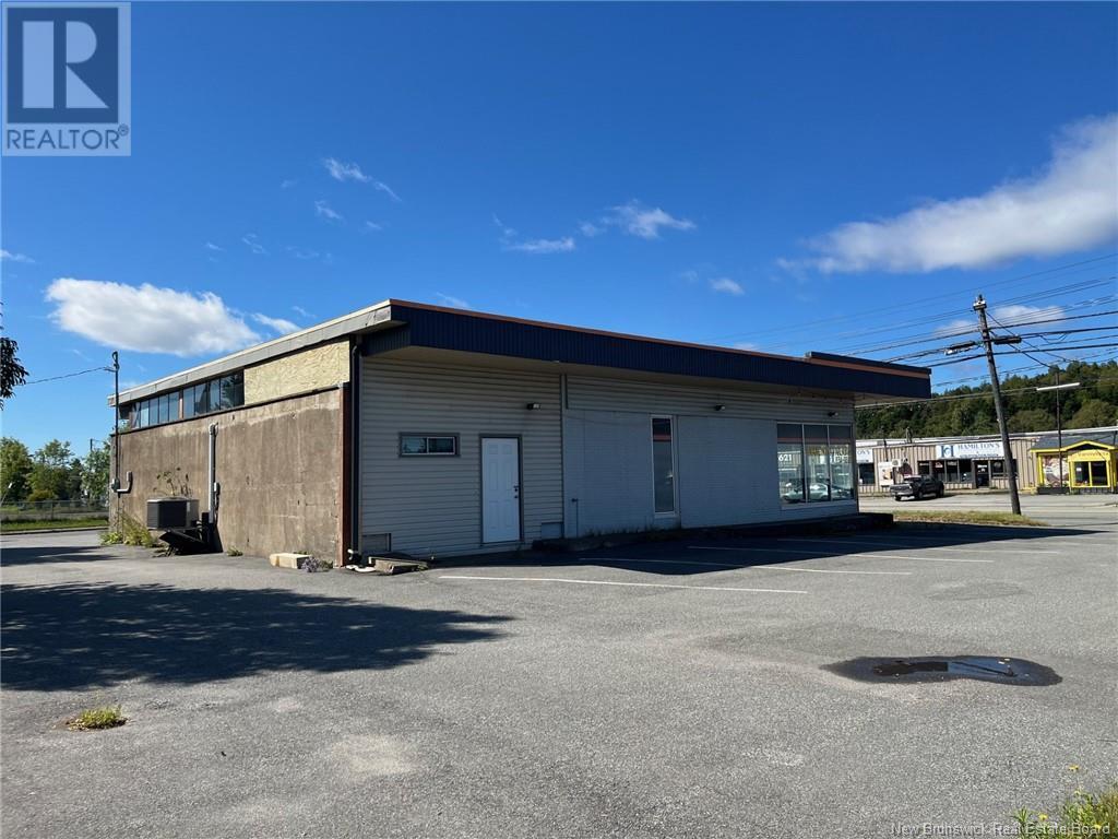 622 Rothesay Avenue Property Photo 3