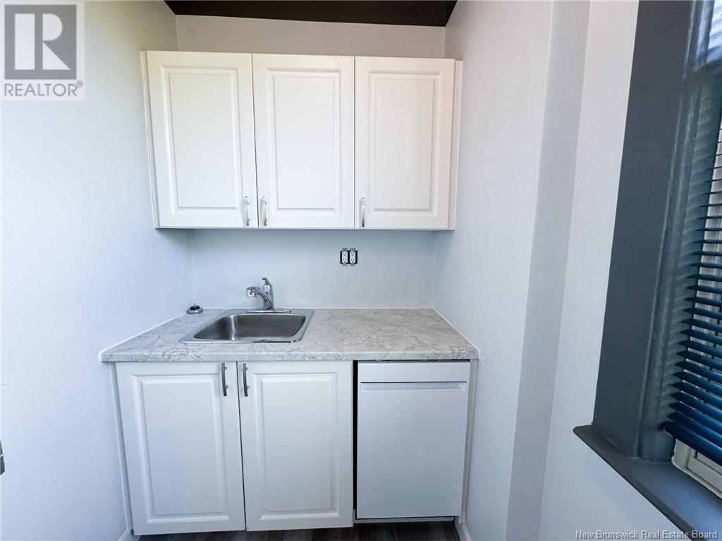 264 Botsford Street Unit# 200 Property Photo 11