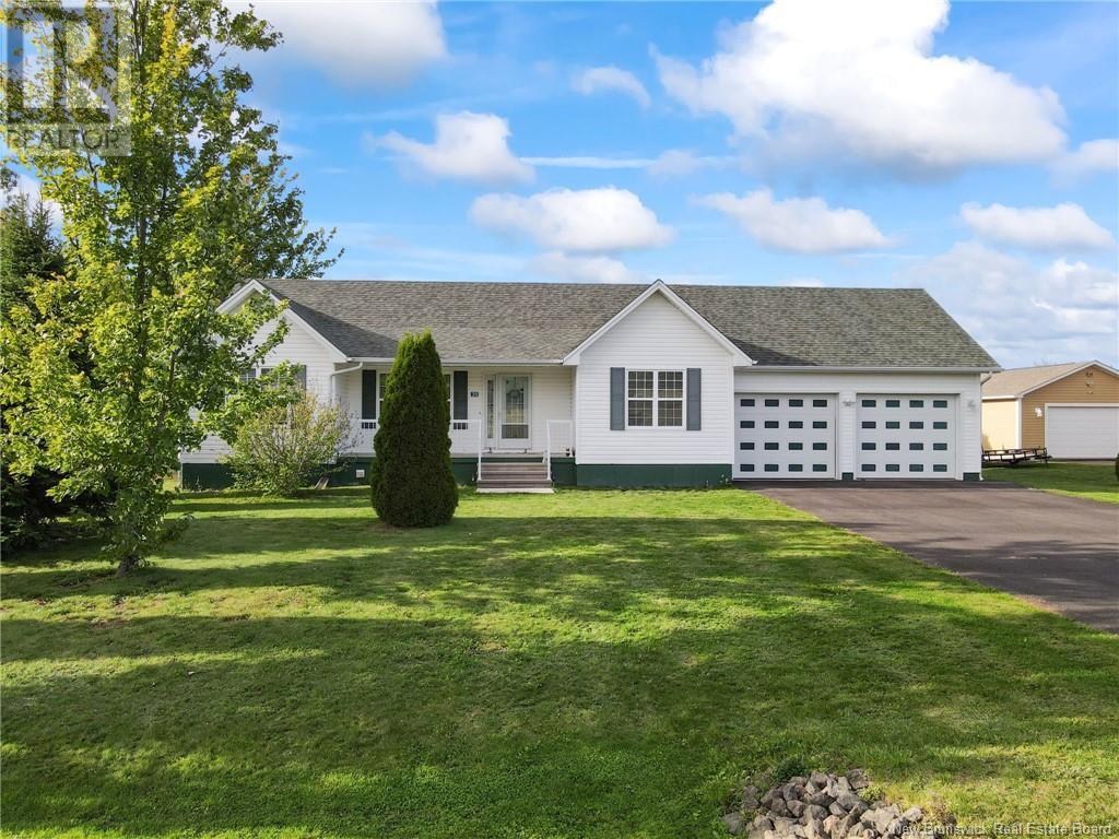 35 Dundas Avenue Property Photo 2