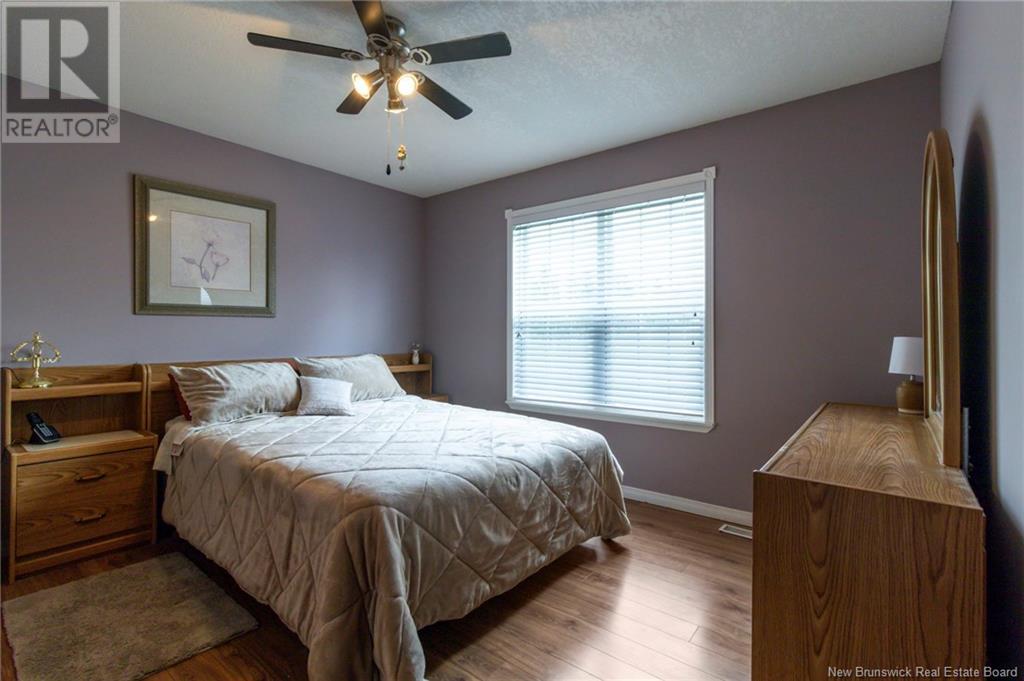 35 Dundas Avenue Property Photo 15