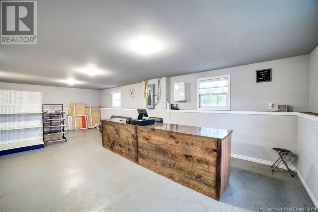 4481 Main Property Photo 4