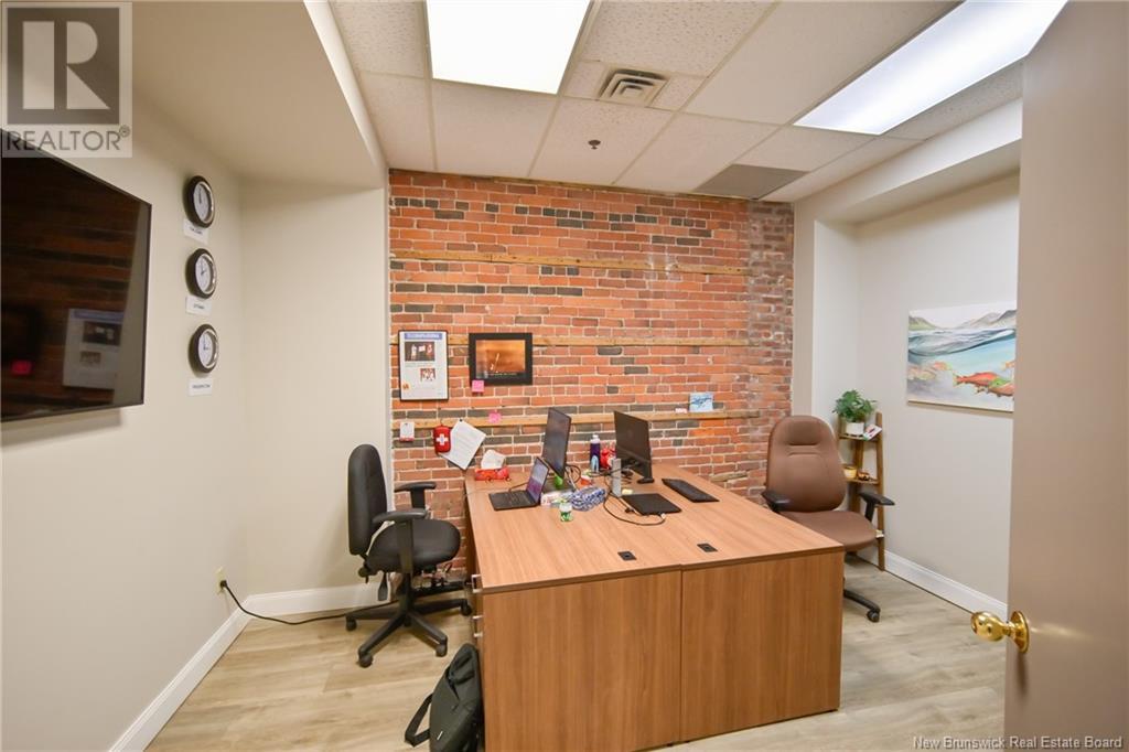 412 Queen Street Unit# 110 Property Photo 17