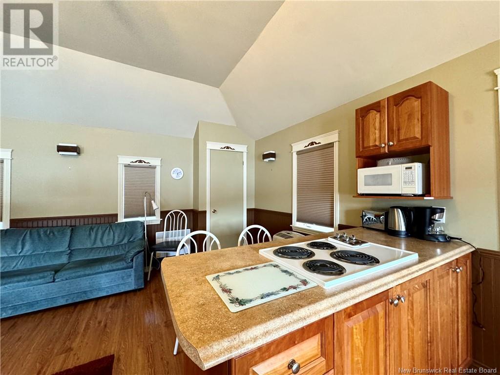 180 De L'église Road Property Photo 8