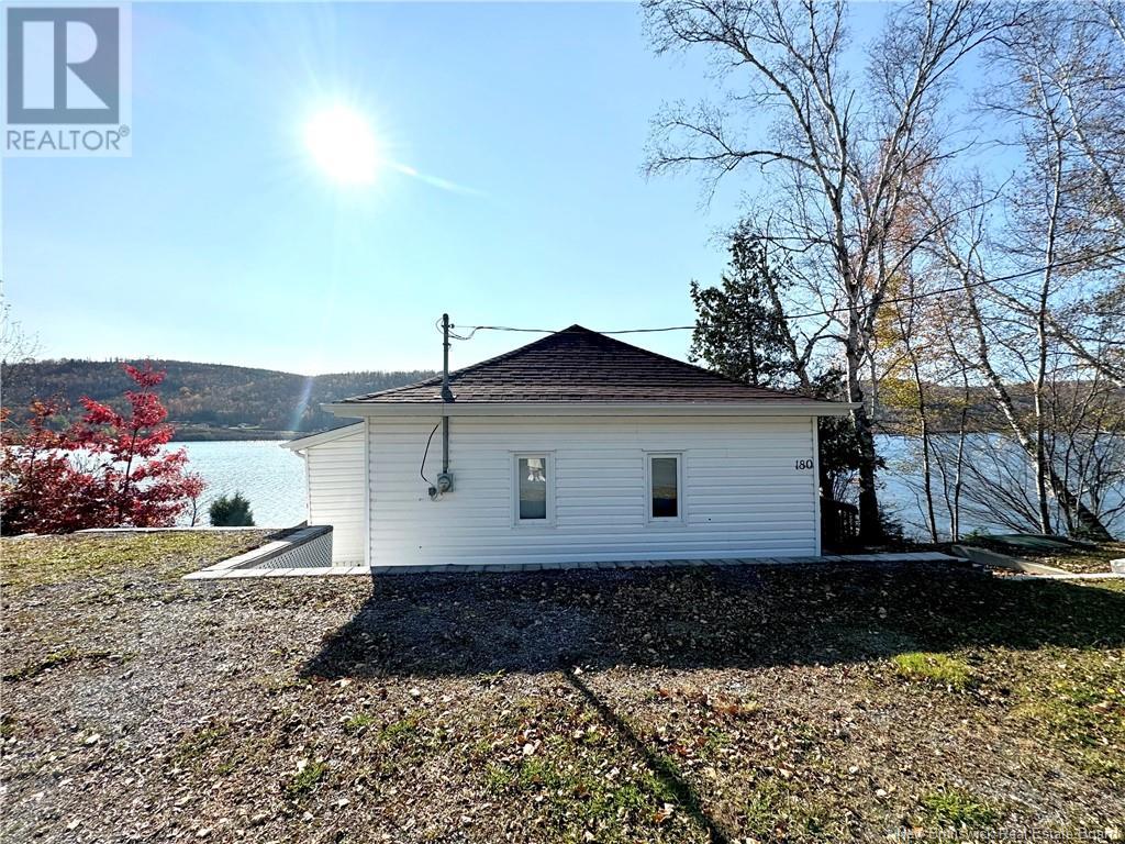 180 De L'église Road Property Photo 17