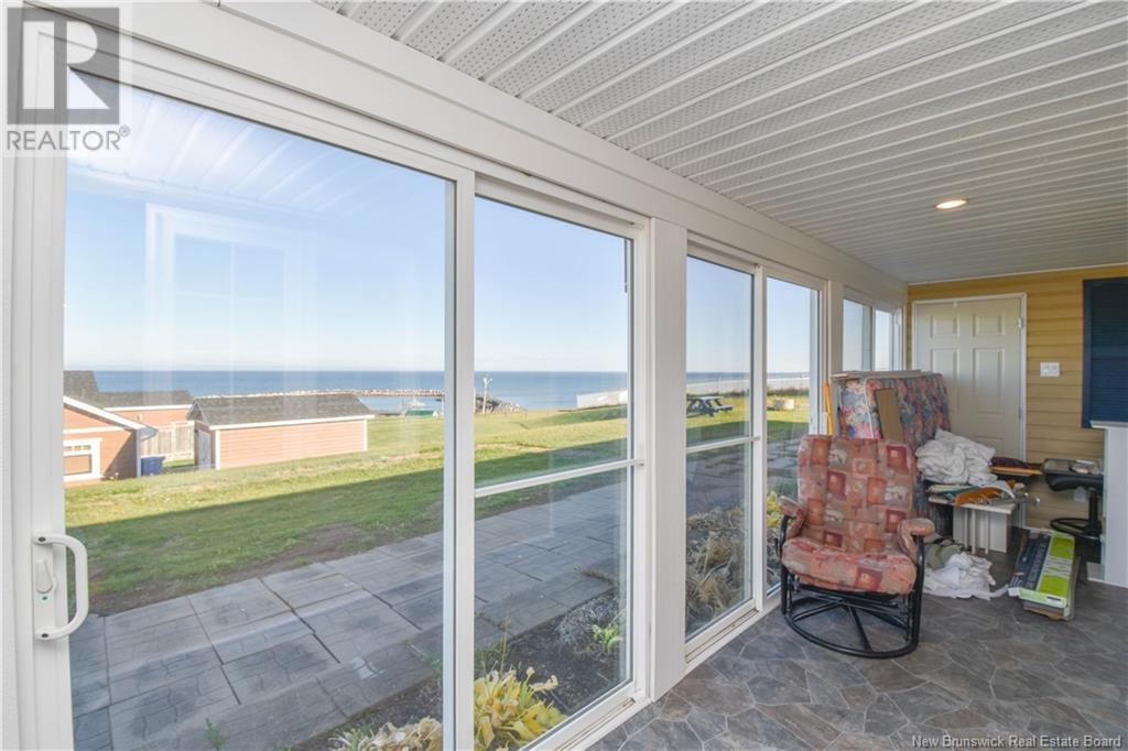 40 Portuaire Avenue Property Photo 15