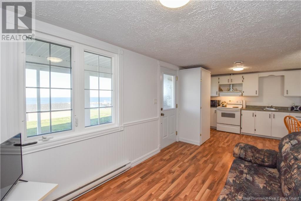 40 Portuaire Avenue Property Photo 18