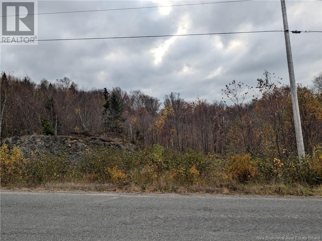 86-321 Fundy Drive Property Photo 2