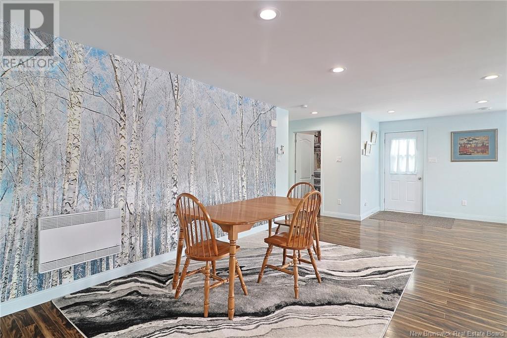 388 East Riverside Drive Unit# A-b Property Photo 17