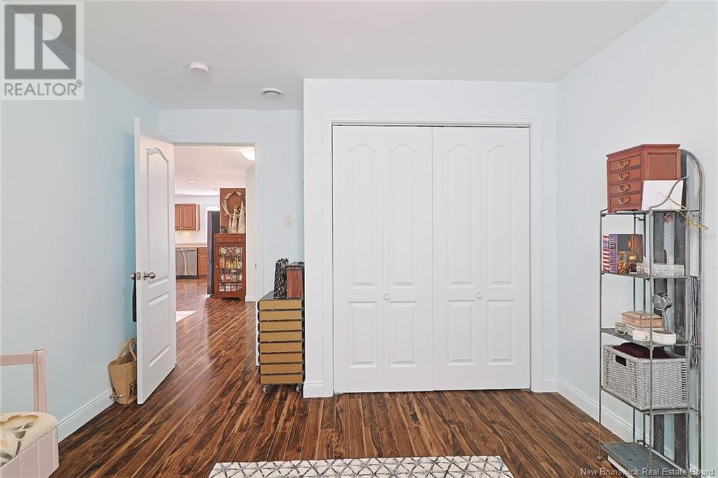 388 East Riverside Drive Unit# A-b Property Photo 27