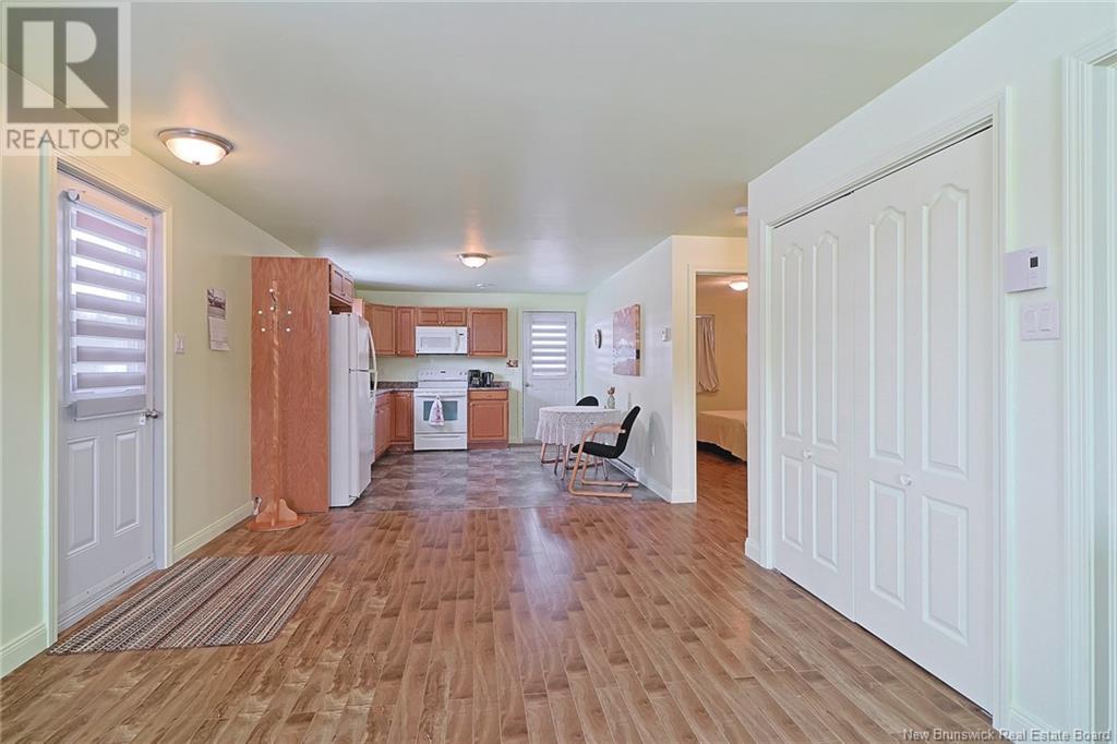 388 East Riverside Drive Unit# A-b Property Photo 34