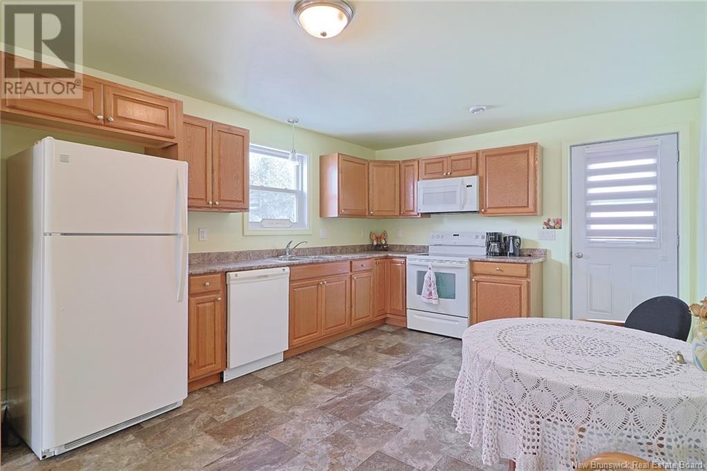 388 East Riverside Drive Unit# A-b Property Photo 35