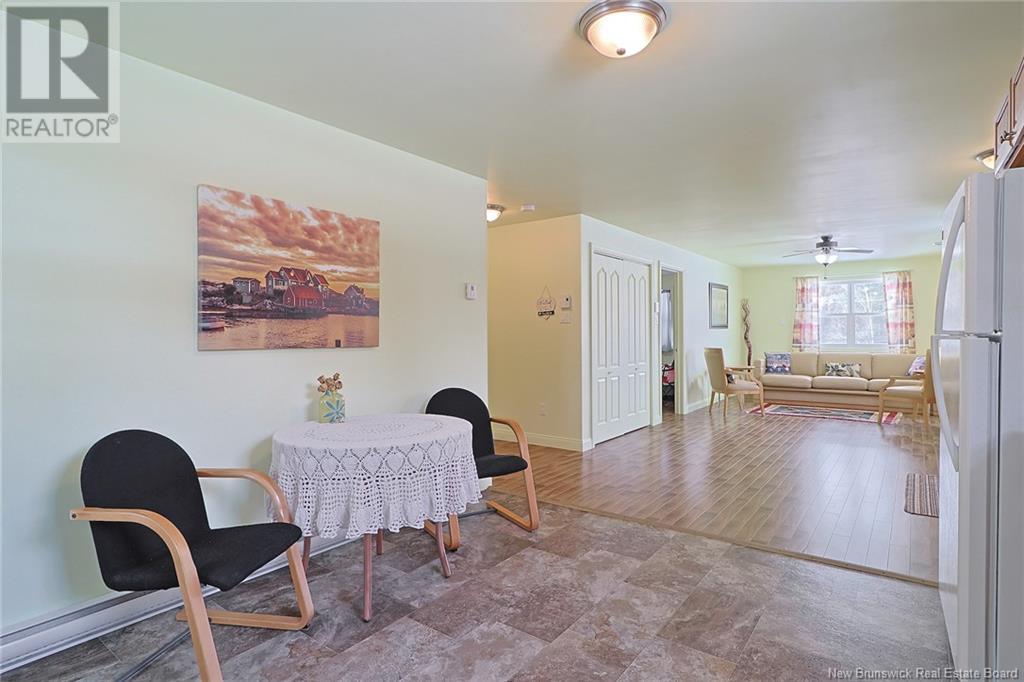 388 East Riverside Drive Unit# A-b Property Photo 37