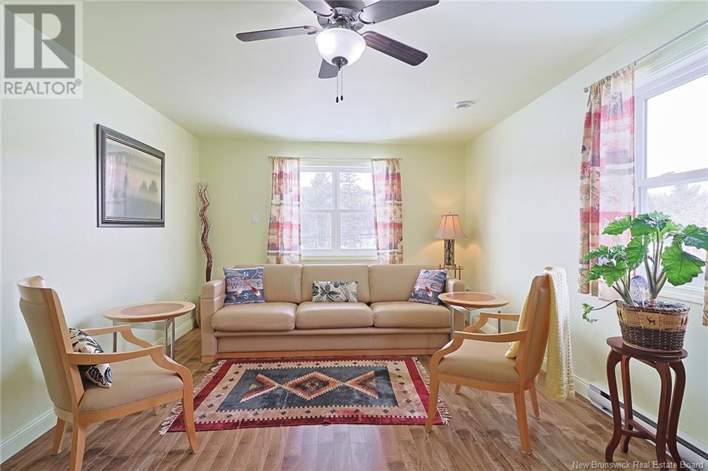 388 East Riverside Drive Unit# A-b Property Photo 41