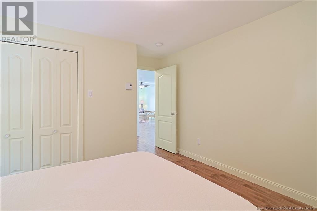 388 East Riverside Drive Unit# A-b Property Photo 44