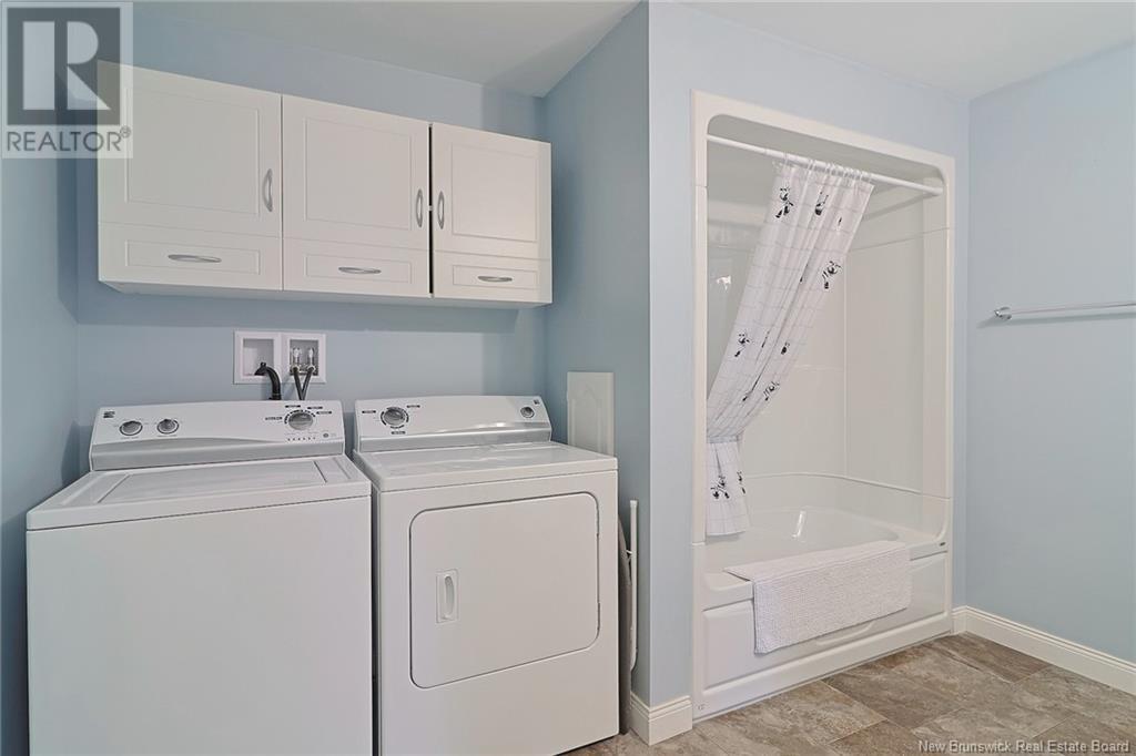 388 East Riverside Drive Unit# A-b Property Photo 47