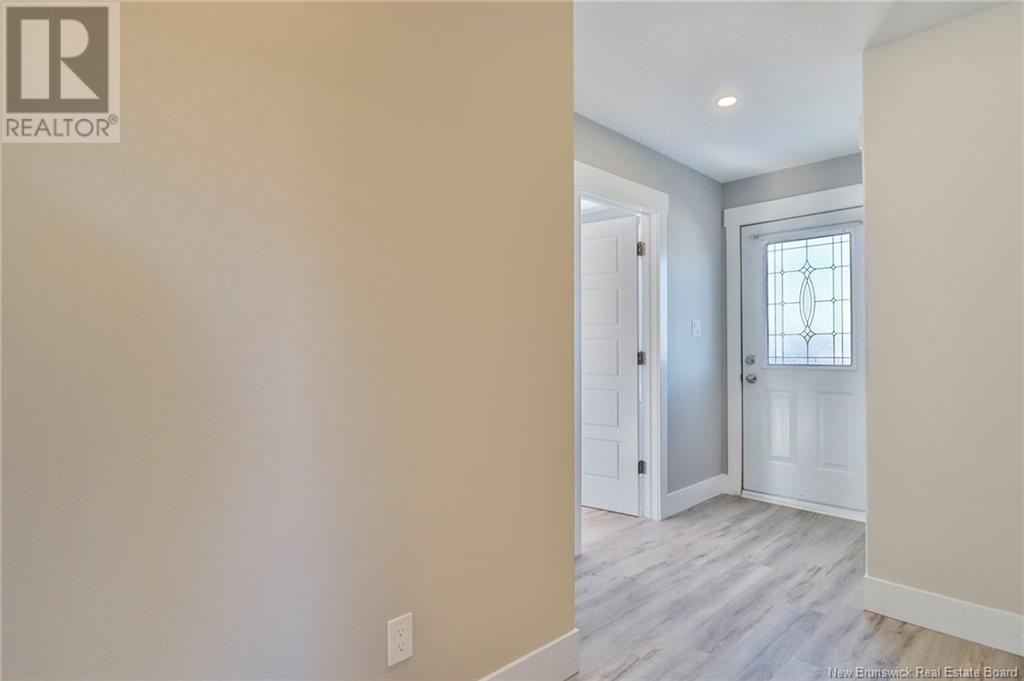 476 Main Street Property Photo 16
