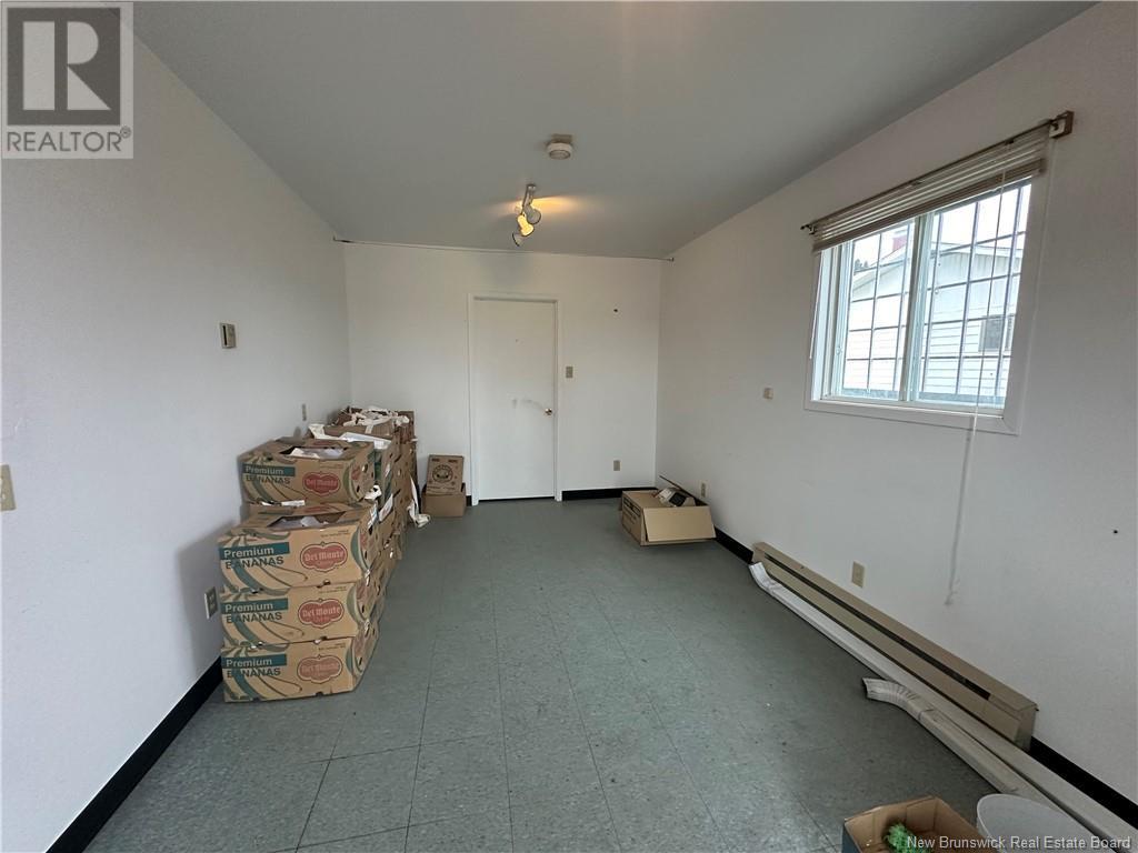 969 Royal Road Property Photo 11