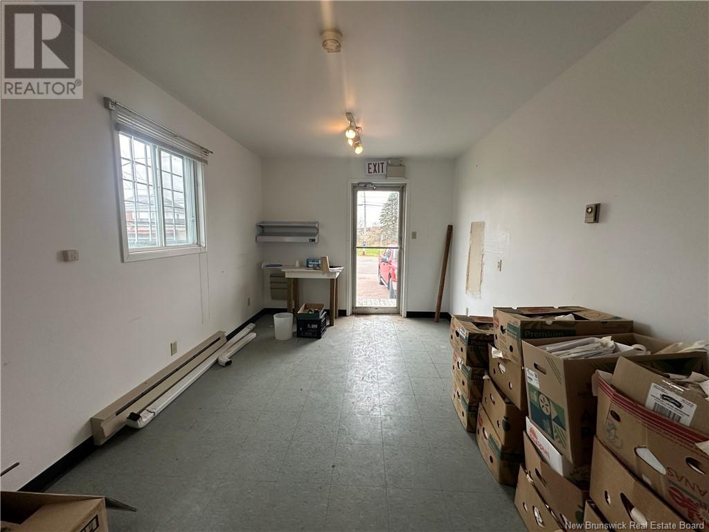 969 Royal Road Property Photo 12