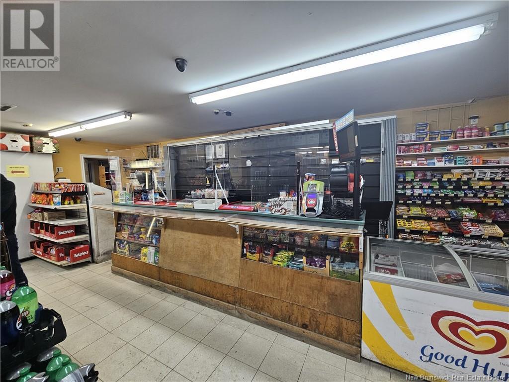 160 Carmarthen Street Property Photo 4