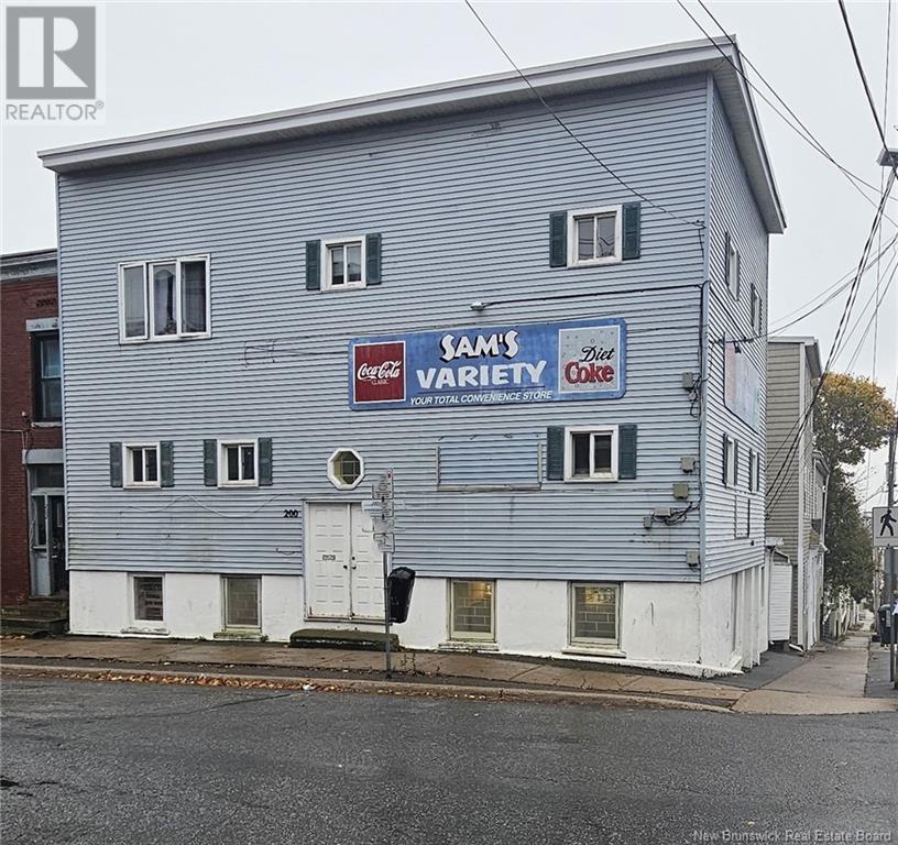160 Carmarthen Street Property Photo 39