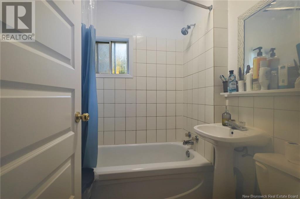 44 North Street Property Photo 4