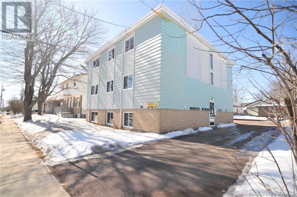 96 Purdy Avenue Property Photo 1