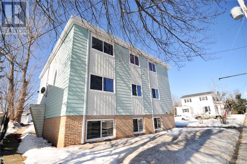 96 Purdy Avenue Property Photo 2