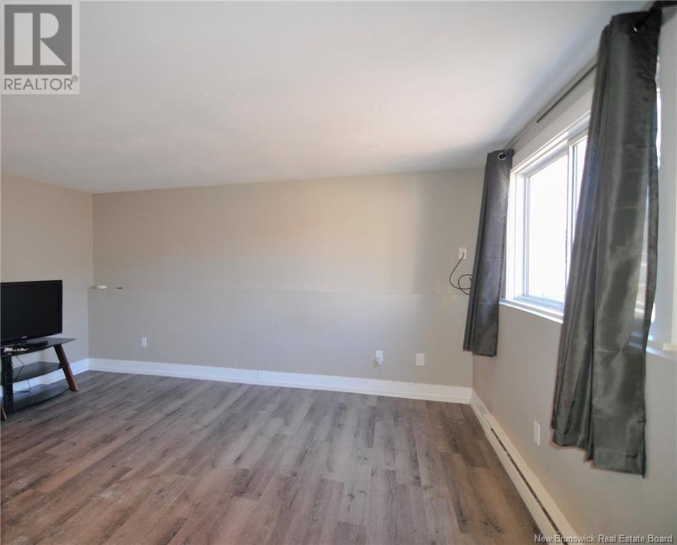 96 Purdy Avenue Property Photo 9