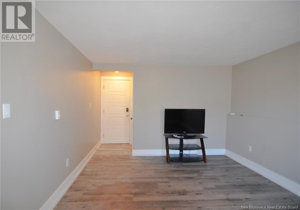 96 Purdy Avenue Property Photo 10