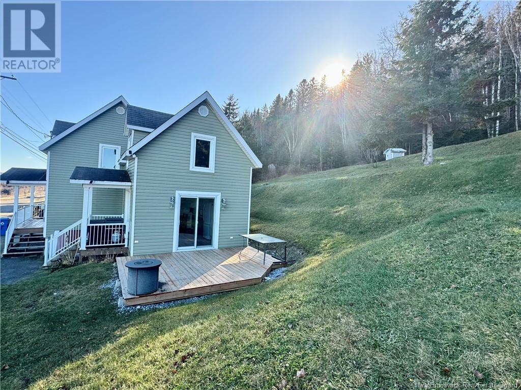5642 Centrale Street Property Photo 2
