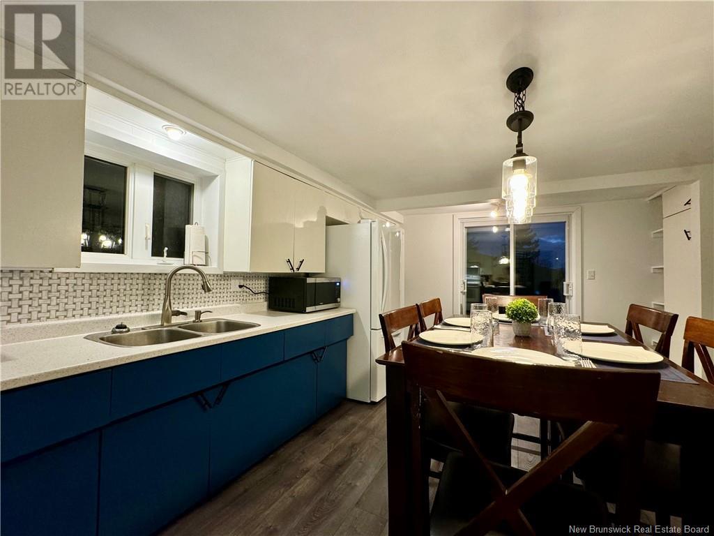 5642 Centrale Street Property Photo 8