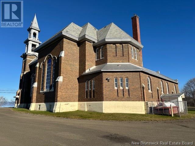 314 Chaleur Street Property Photo 5