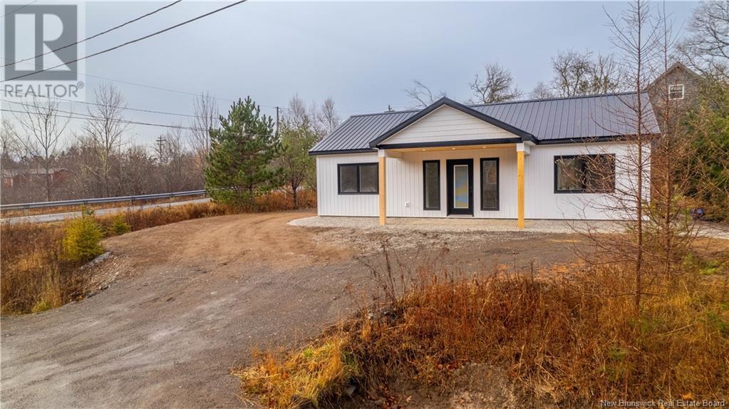 1 Brookside Lane Property Photo