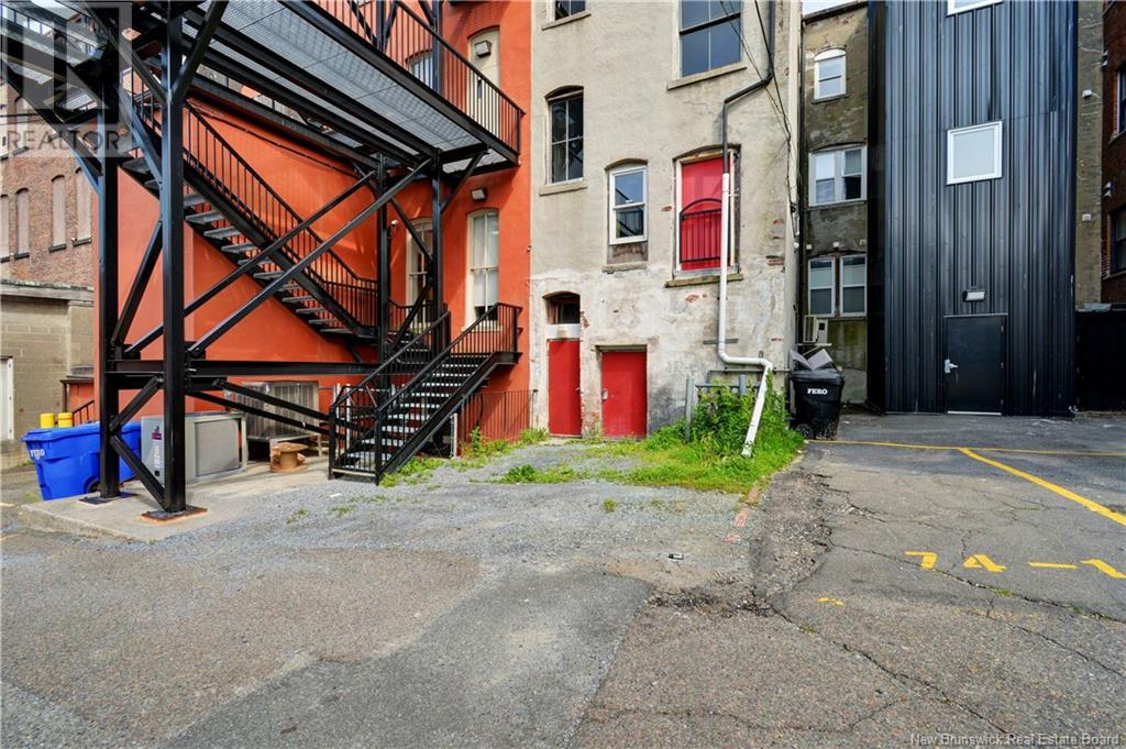 68 King Street Property Photo 39