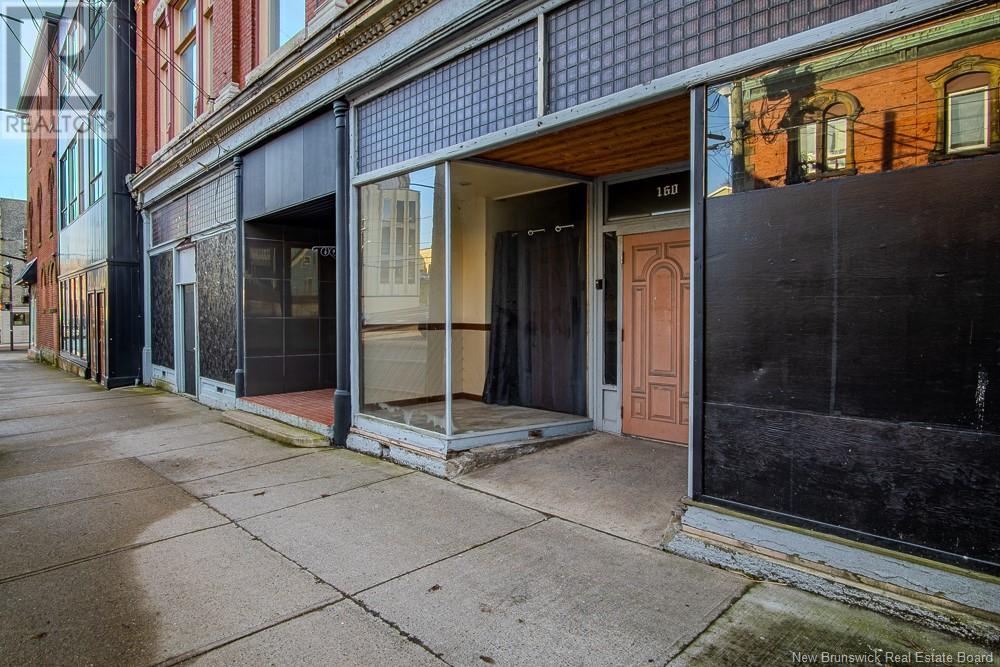 160 Union Street Property Photo 1